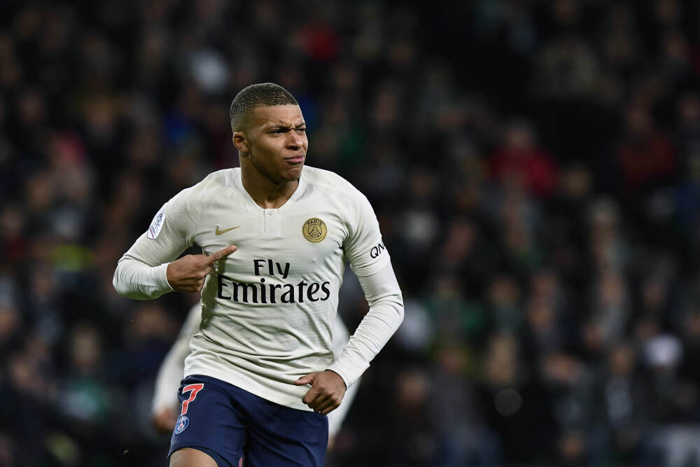 马塞洛谈阿隆索：执教皇马压力是巨大的，输一场就有人“砍你头”